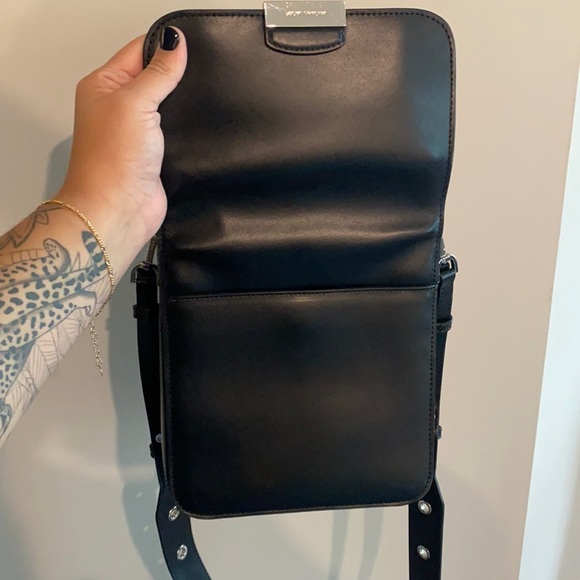 Michael Kors Black Crossbody - Picture 4 of 7